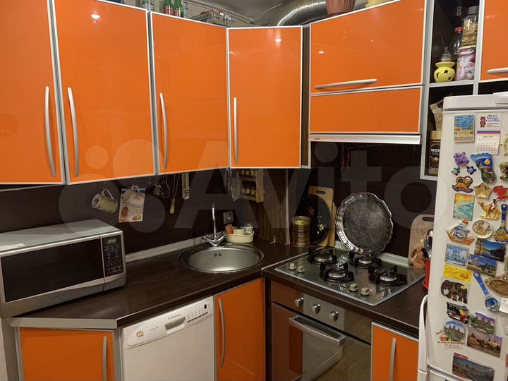 2-к. квартира, 52 м², 5/5 эт.