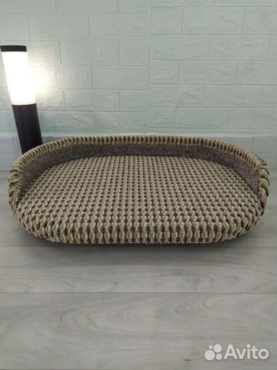 Лежанка для собак