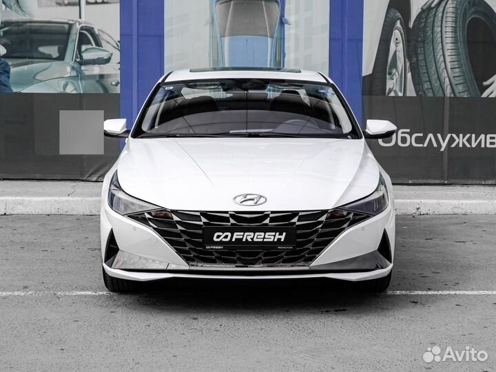 Hyundai Elantra 1.5 CVT, 2023, 70 км