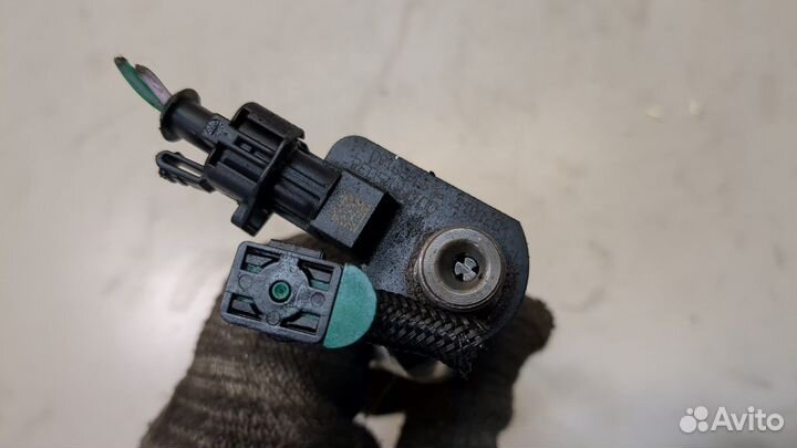 Форсунка топливная Land Rover Freelander 2