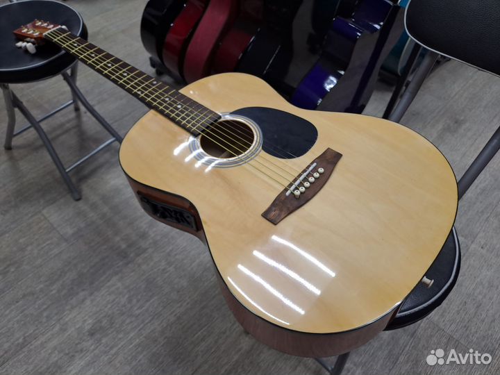 Гитара электроакустическая с подключением