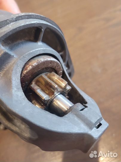 Стартер Subaru