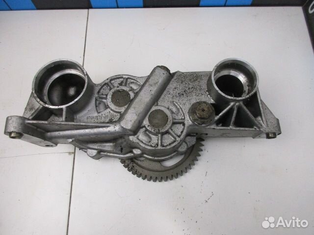 Насос масляный Mercedes Benz Actros MP4