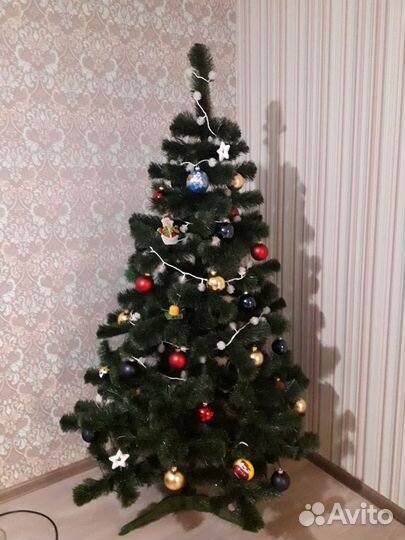 Елка искусственная