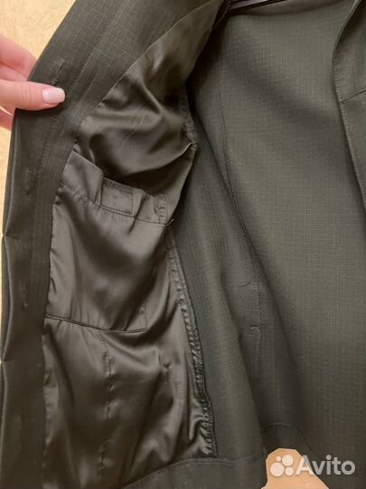 Военная офисная женская форма 44р