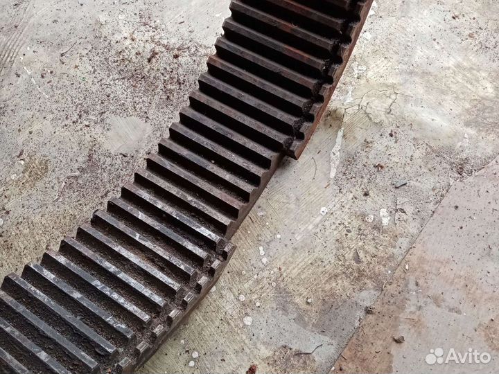 Фронтальный погрузчик