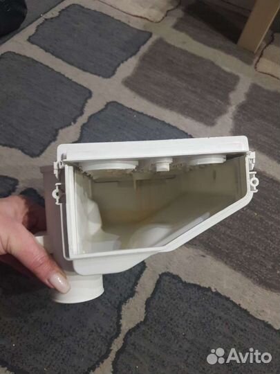 Бункер порошкоприемника Haier HW60-1010AN