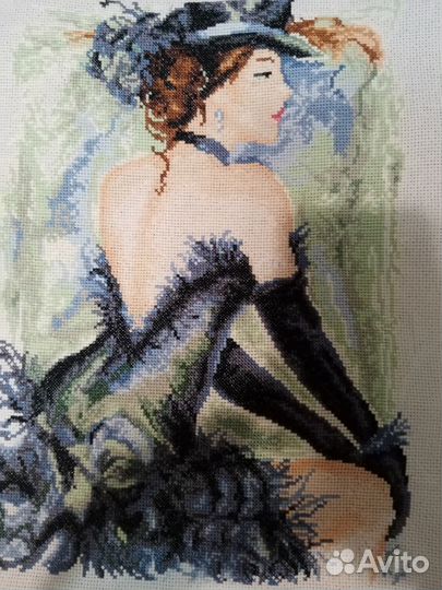 Вышитая картина Мулен Руж Vervaco