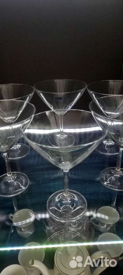 Бокалы для мартини и коктейлей