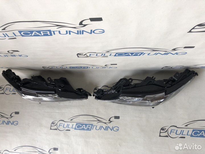 Toyota Camry V70 фара левая правая Led в сборе