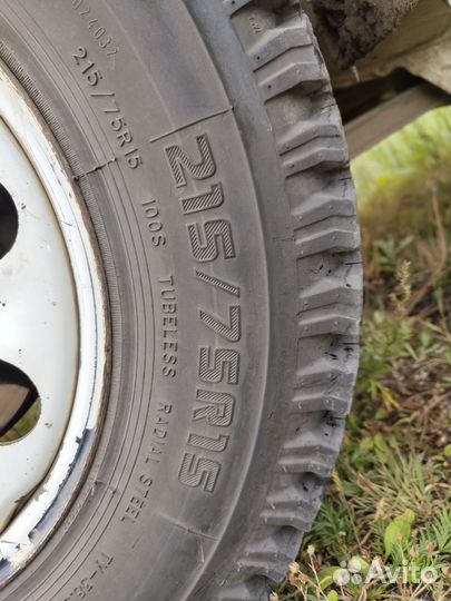 Nortec AT 560 215/75 R15