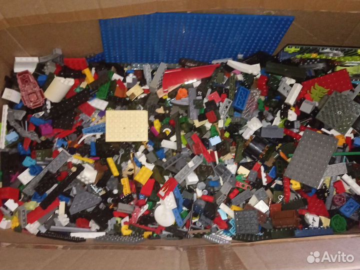 Lego аналог и фигурки 2.2кг