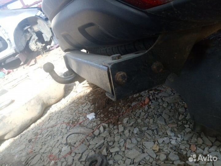 Фаркоп задний Mitsubishi Pajero Sport 2.5 2013