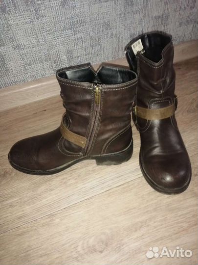 Ботинки вена-осень на девочку 36 разм