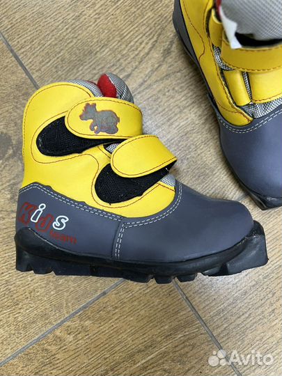 Лыжные ботинки 29-30 размер