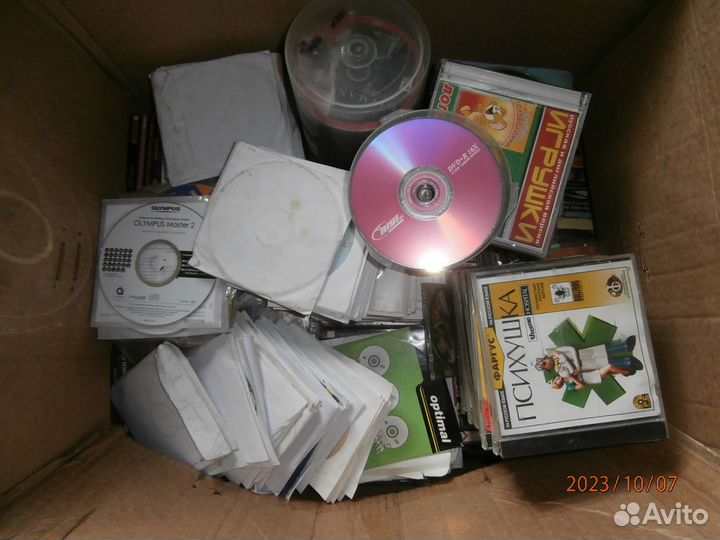 DVD CD программы драйвера игры