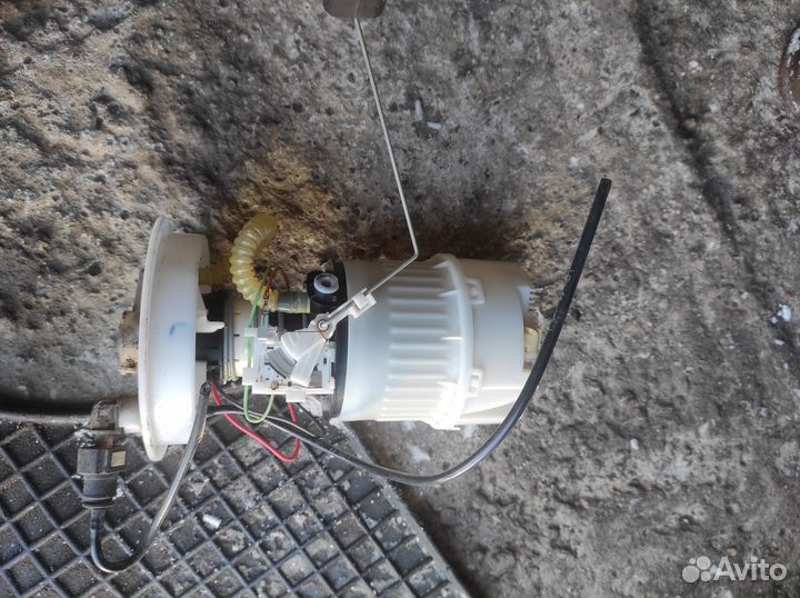 Бензонасос,колба Ford Focus 2