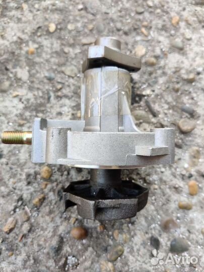 Новая помпа,водяной насос ваз Лада 2101