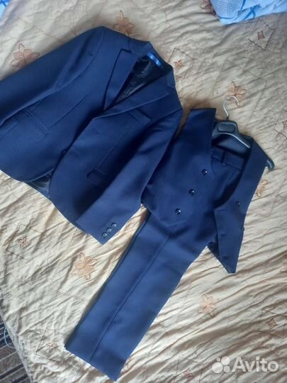 Школьный костюм и брюк
