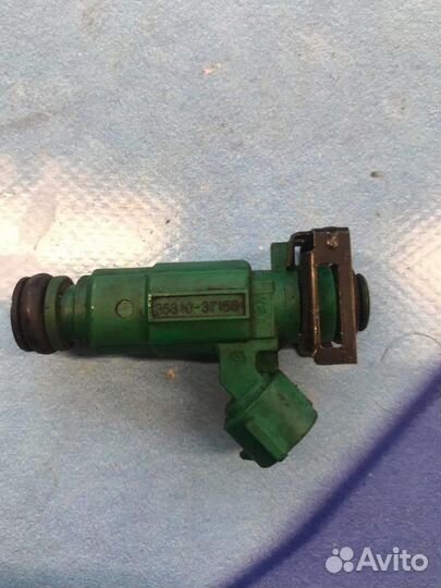 Форсунка топливная бензиновая 35310-37150