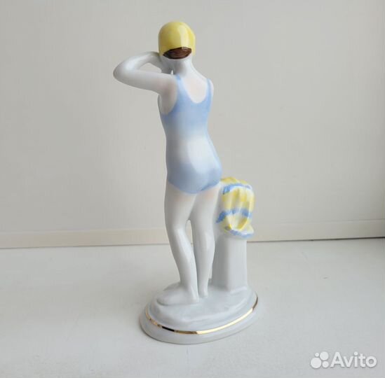Статуэтка юная купальщица. пловчиха. лфз,1960-е