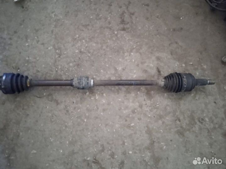 Привод правый Hyundai Accent