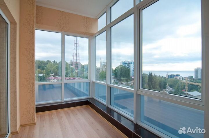 Остекление балконов / отделка балконов