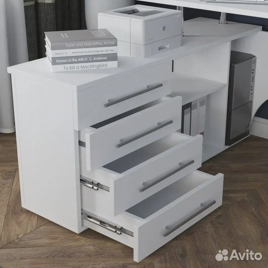 Компьютерный стол угловой белый