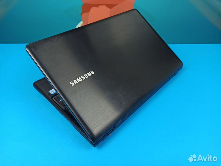 Ноутбук Samsung/ssd/Win 10