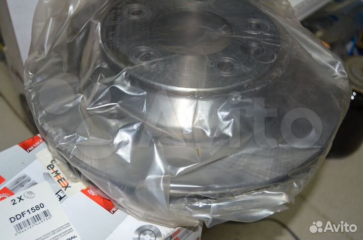 Задние тормозные диски туарег,кайен,Q7