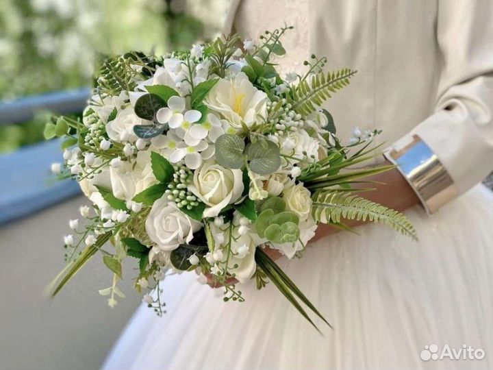 Свадебные аксессуары букет