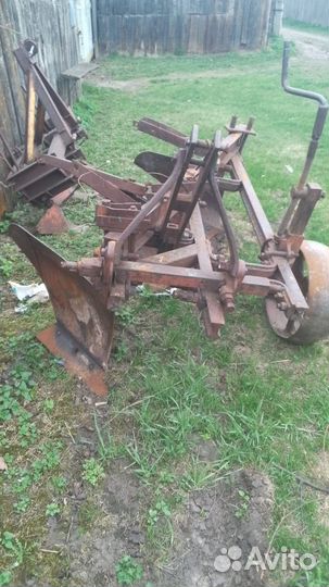 Плуг на лтз Т-40