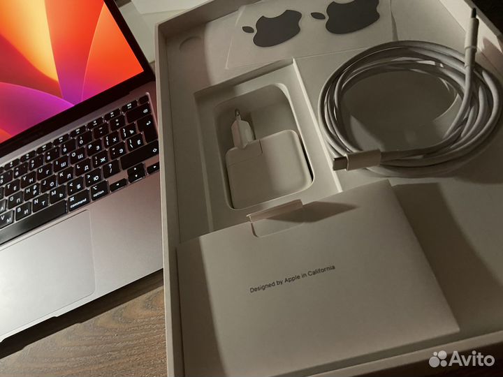 Ноутбук Apple MacBook Air 13 2020 M1 16gb 256gb