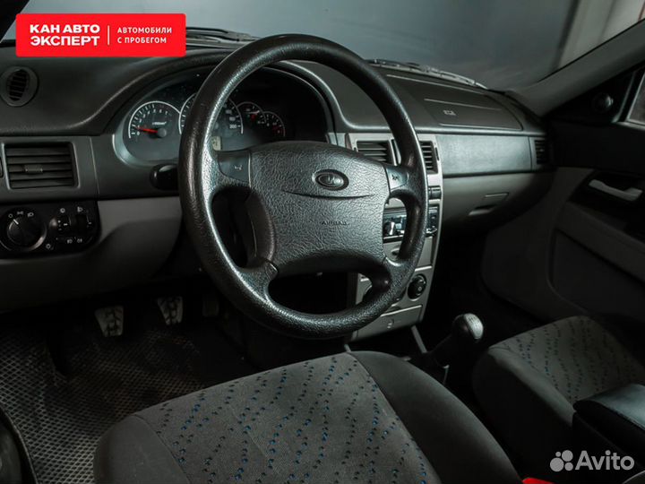 LADA Priora 1.6 МТ, 2010, 155 183 км