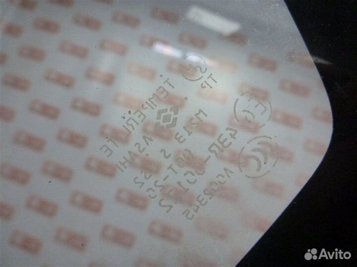 Стекло заднее правое Suzuki Grand Vitara JT J20A