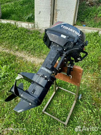 Лодка с мотором