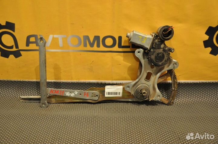 Стеклоподъемник передний левый toyota ipsum ACM2