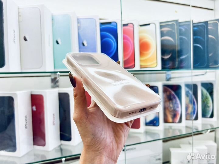 Чехол на iPhone 14 Pro, нюд