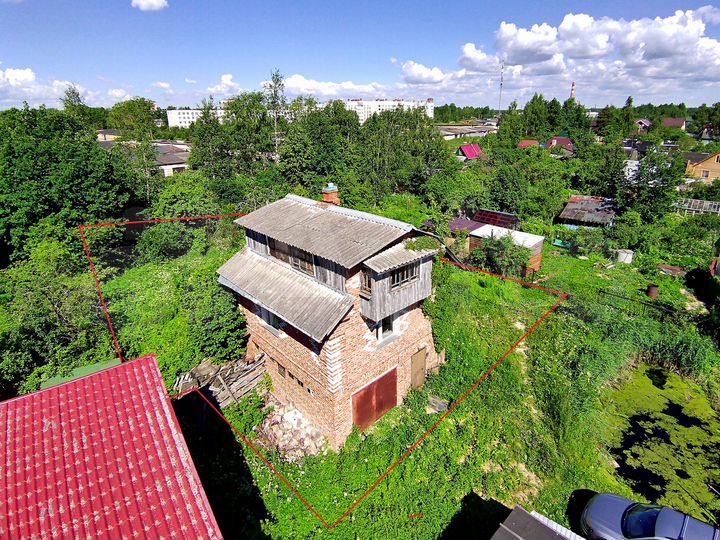 Дом 93,8 м² на участке 7,9 сот.