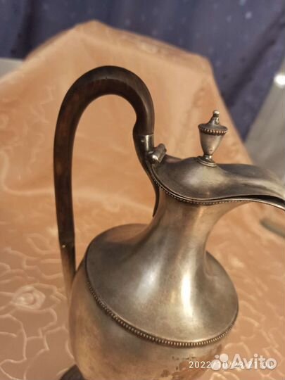Медный кувшин