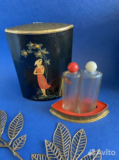 Коробка и флаконы духи СССР винтаж