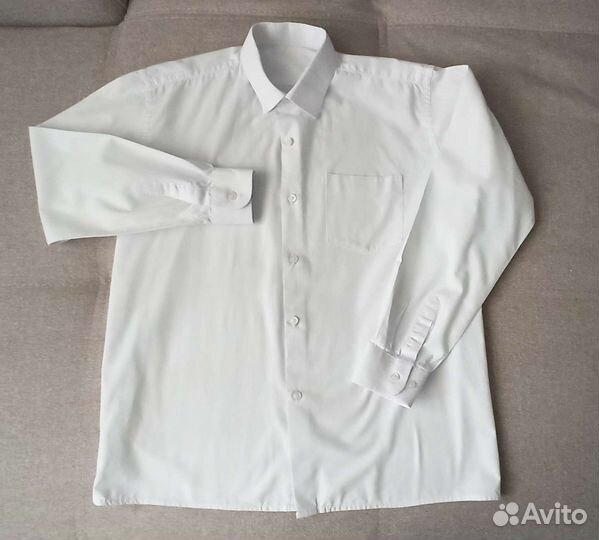 2 шт. рубашки белые, 134