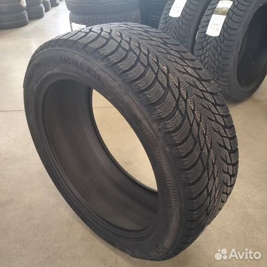 Ikon Tyres Autograph Snow 3 SUV 275/50 R20 113R