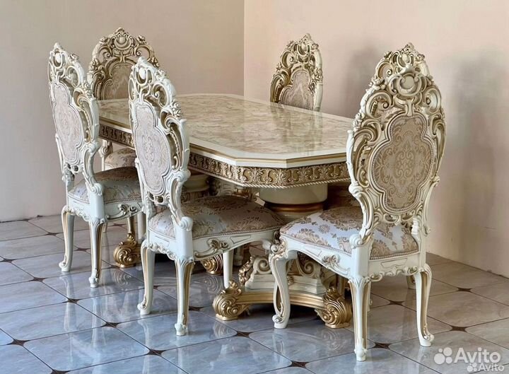 Стол голд, стулья минишейх, силики