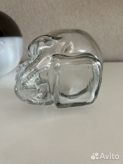 Графин штоф череп