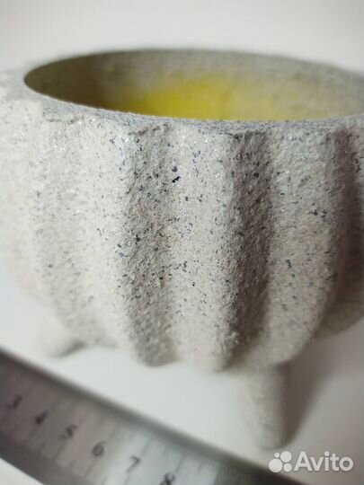 Вазон для цветов