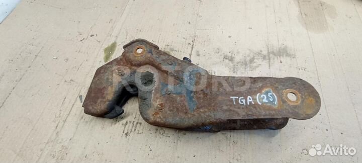 Замок кабины MAN TGA 2005