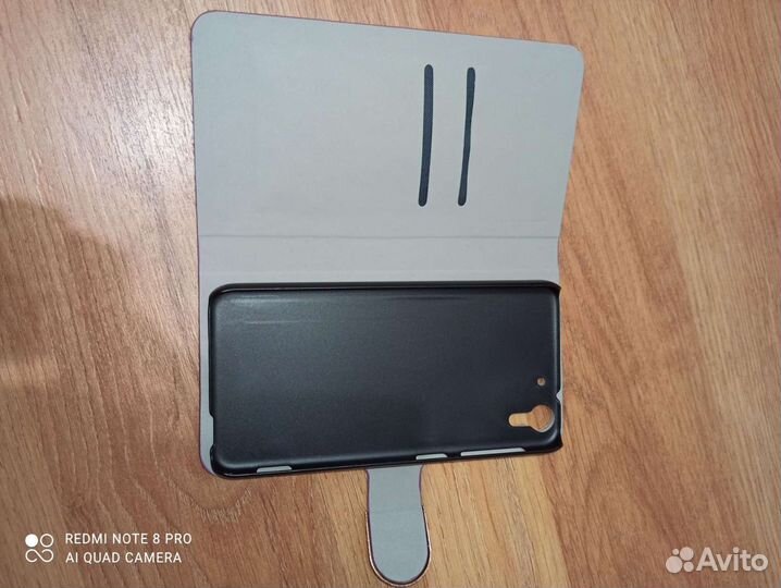 Чехол на HTC Desire EYE