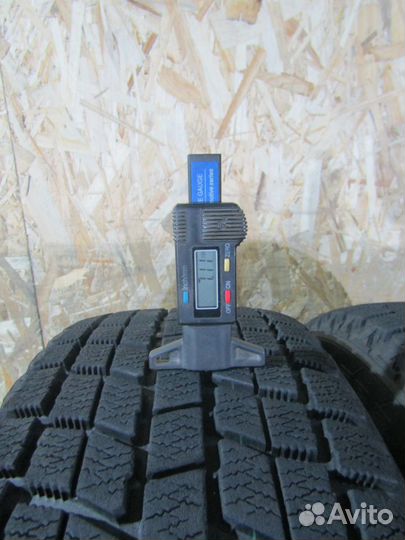 Bridgestone Blizzak MZ-03 215/60 R16