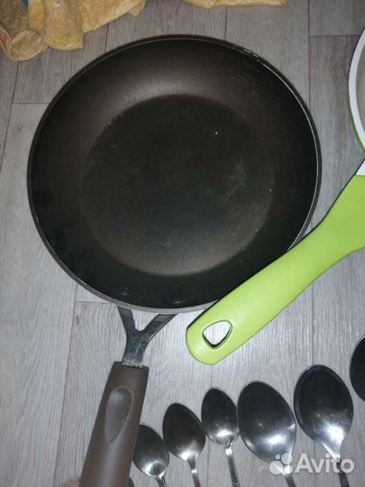 Коробка с посудой